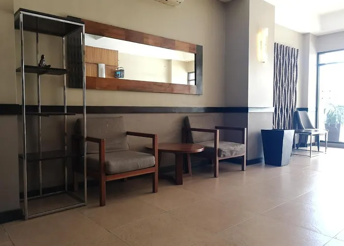 R3's Two-bedroom Minimalist Unit Taguig アパートホテル *